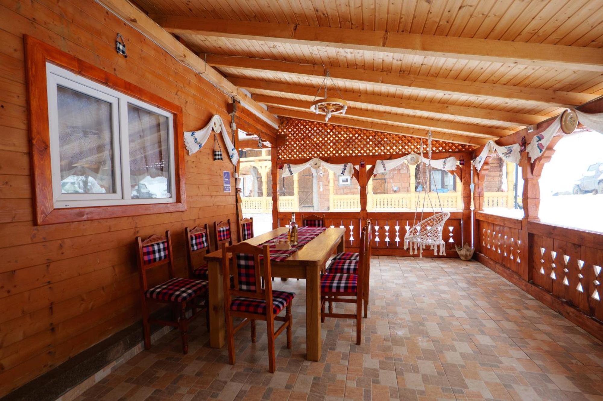 Casa Alina Breb Guest House Exterior photo